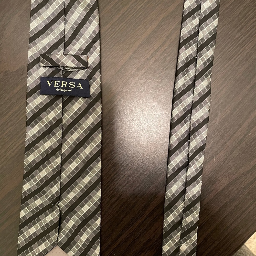 Versa Tie & Cufflinks